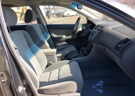 2006 Honda Accord 2.4 Ex z USA, uszkodzony, nr VIN 1HGCM56716A179978